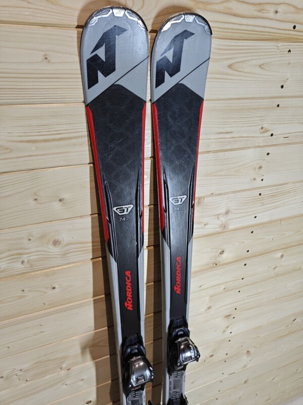 LYŽE NORDICA GT 74 R 168CM